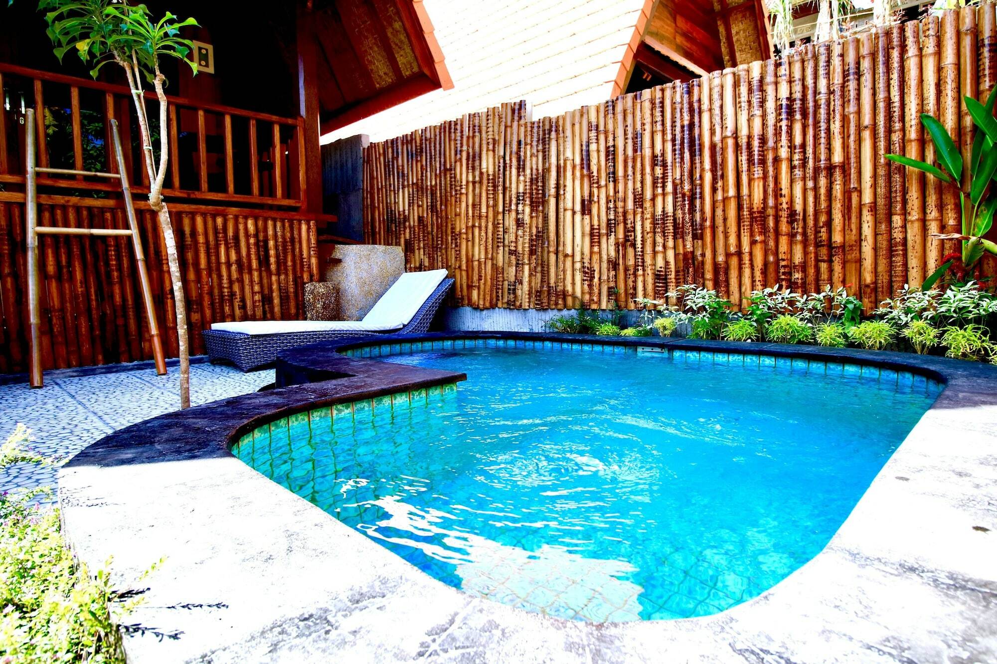 Yoki'S Bungalow Kuta  Exteriör bild